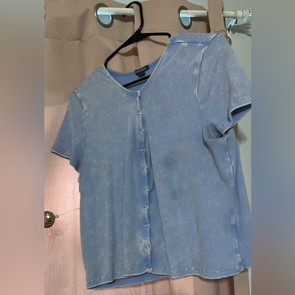 Baby blue crop top